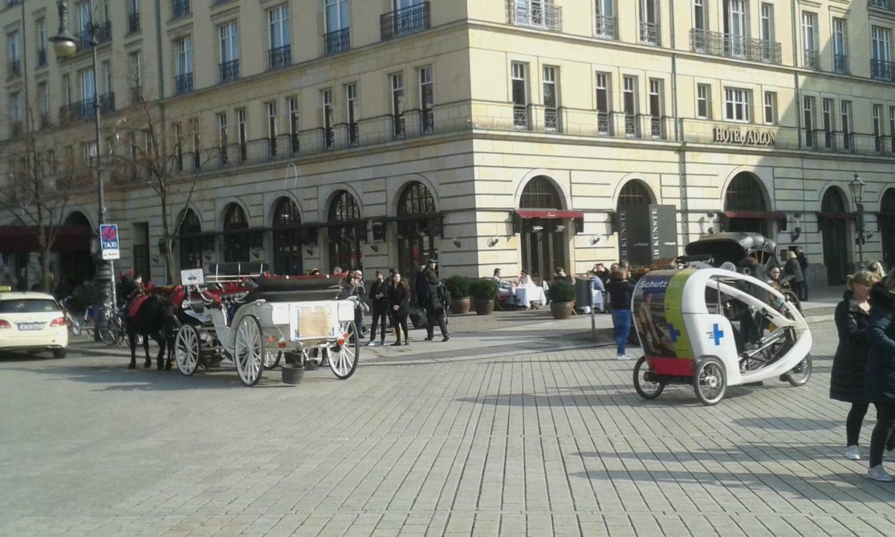 Berlin - Schoenefeld Gruene Wohnung Dış mekan fotoğraf
